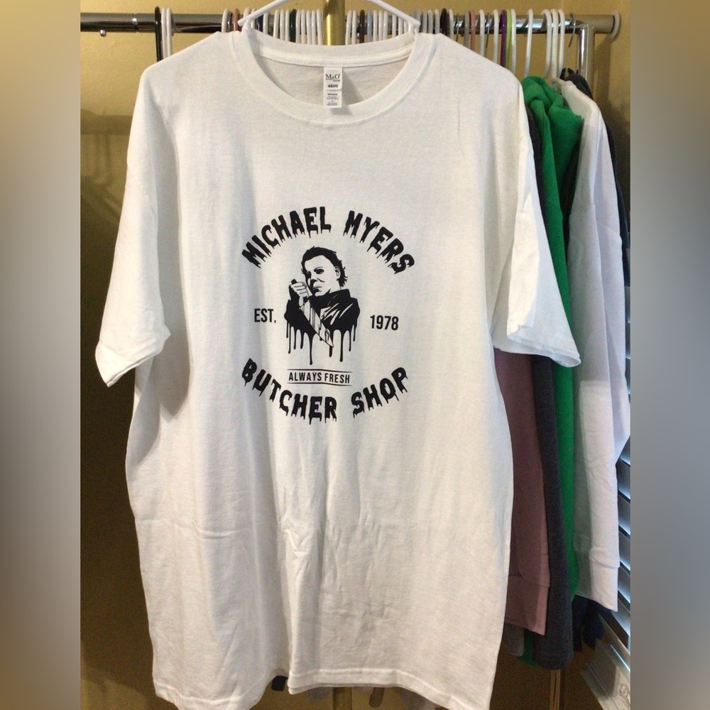 🚨New Michael Myers M&O Gold White Unisex T-Shirt